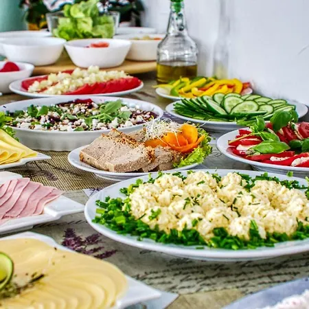 Osrodek Wypoczynkowy Champion *