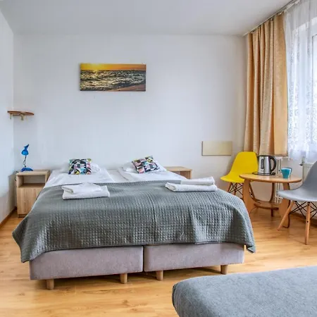 Ow Champion Tuz Przy Plazy - Sniadanie W Cenie Pobytu Resort Władysławowo