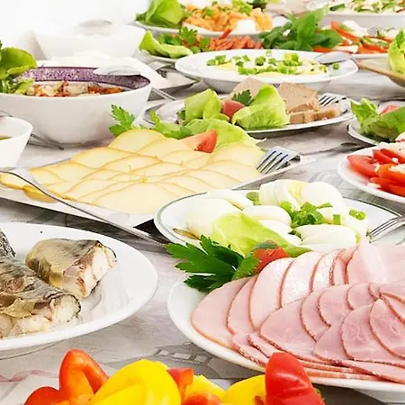 Resort Osrodek Wypoczynkowy Champion *